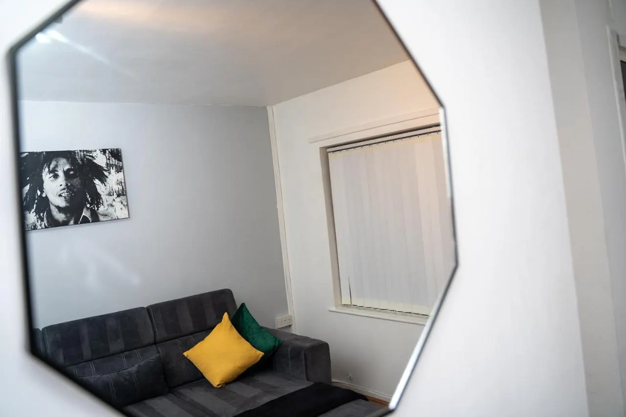Stylish, Modern Apartment In Leeds Λιντς