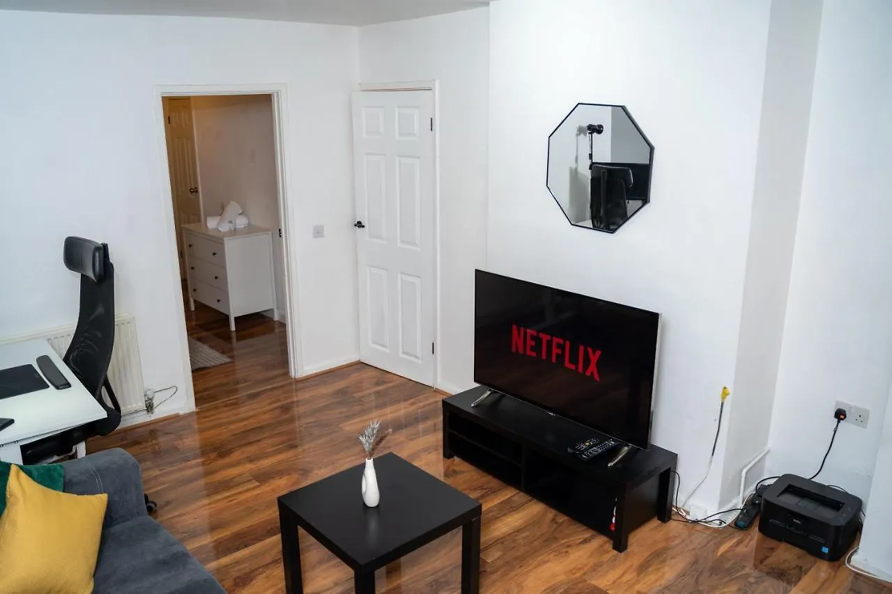 Stylish, Modern Apartment In Leeds Λιντς
